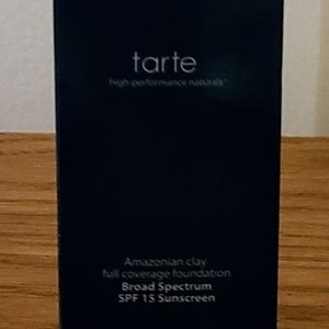 tarte Amazonian Clay Foundation